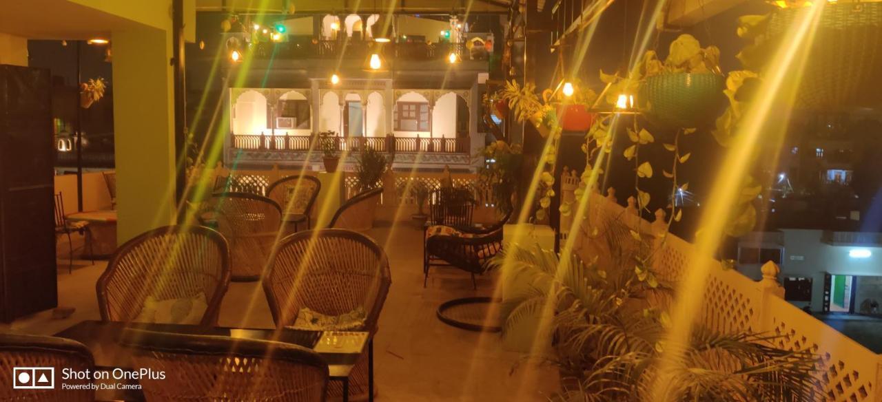 Madhav Guest House Jaipur Ngoại thất bức ảnh